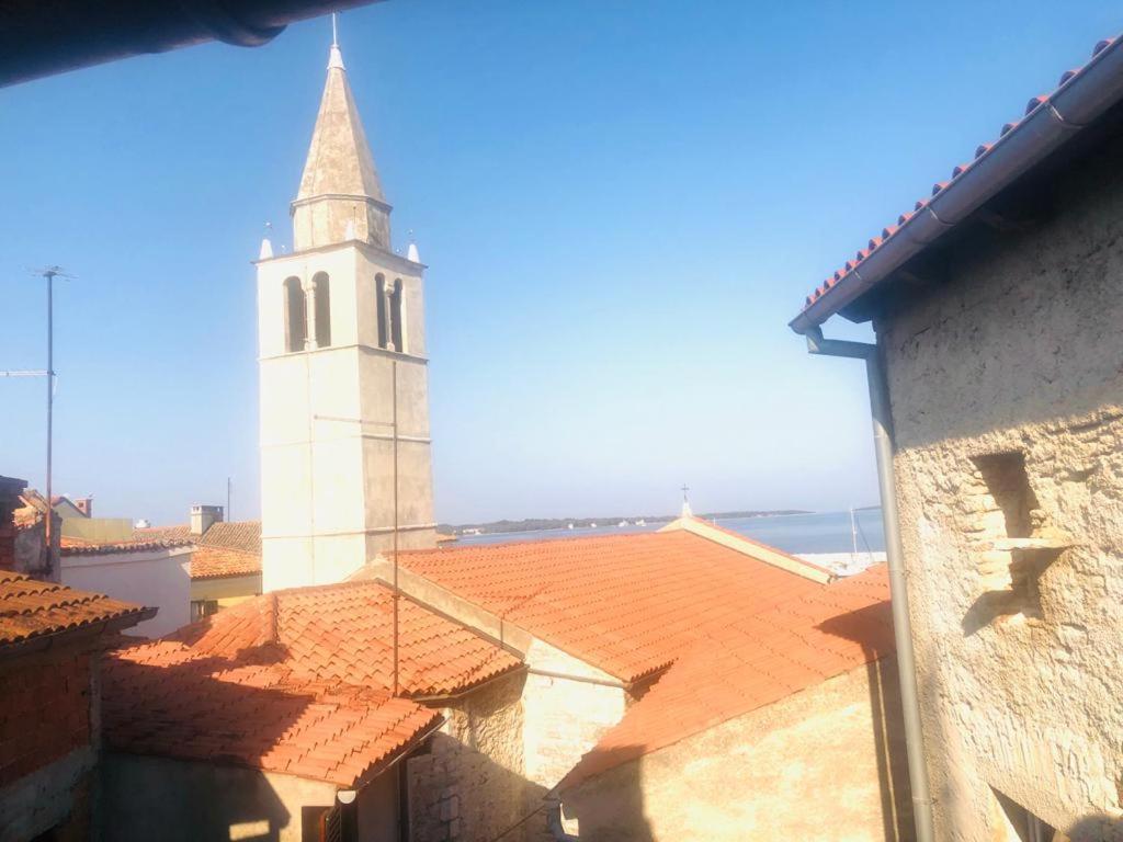 Istrian Stone House In The Heart Of The Beautiful Fishing Village Fazana - Only Few Steps From The Sea And The Wonderful Beach - Incl Plasma-Quad-Plus-Filter Against C O V I D Exteriér fotografie