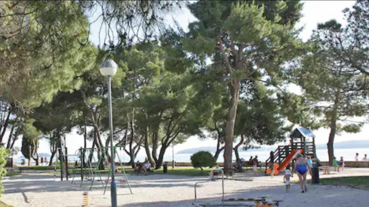 Istrian Stone House In The Heart Of The Beautiful Fishing Village Fazana - Only Few Steps From The Sea And The Wonderful Beach - Incl Plasma-Quad-Plus-Filter Against C O V I D Exteriér fotografie