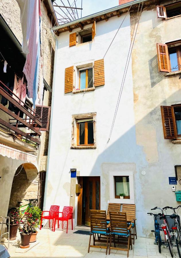 Istrian Stone House In The Heart Of The Beautiful Fishing Village Fazana - Only Few Steps From The Sea And The Wonderful Beach - Incl Plasma-Quad-Plus-Filter Against C O V I D Exteriér fotografie
